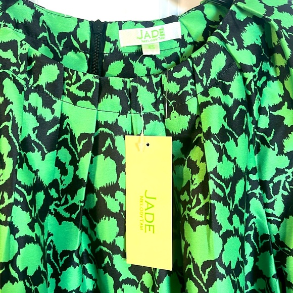 New, Never been worn JADE Melody Tam Clover top. XS. - Picture 2 of 5